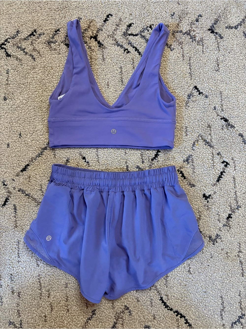 Lululemon set sz 6 EUC - Picture 4 of 4